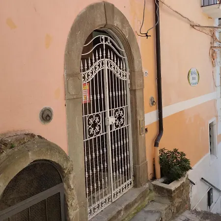 Bed & Breakfast Kirillos In Cilento