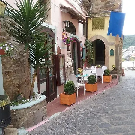 Kirillos In Cilento