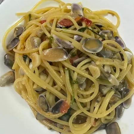 فندق مبيت وإفطار Kirillos In Cilento أغروبولي